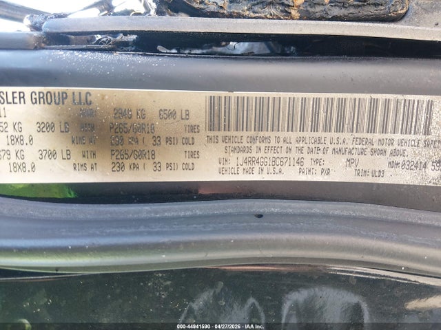 2011 Jeep Grand Cherokee Laredo მანქანა იყიდება აუქციონზე, vin: 1J4RR4GG1BC671146, აუქციონის ნომერი: 44941590