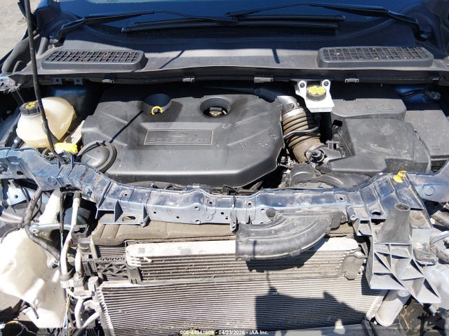 44941609 :رقم المزاد ، 1FMCU9J99JUC54329 vin ، 2018 Ford Escape Titanium مزاد بيع