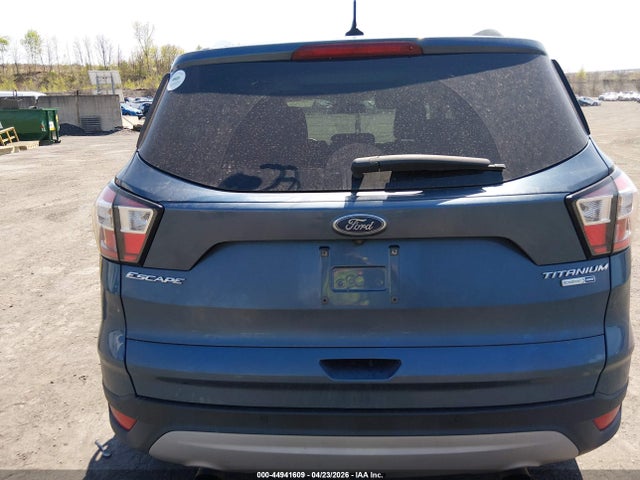 44941609 :رقم المزاد ، 1FMCU9J99JUC54329 vin ، 2018 Ford Escape Titanium مزاد بيع