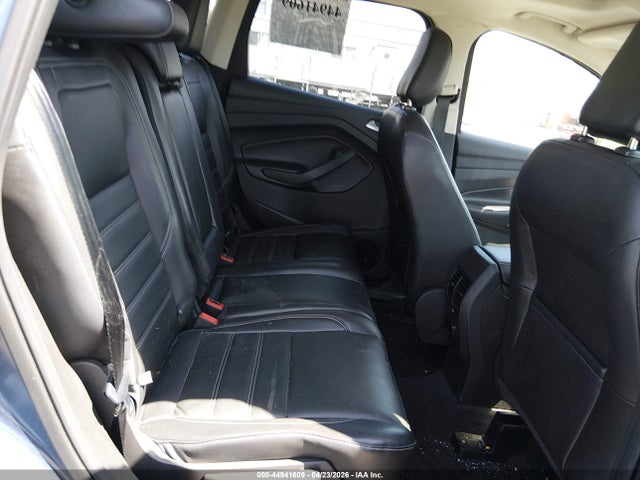 44941609 :رقم المزاد ، 1FMCU9J99JUC54329 vin ، 2018 Ford Escape Titanium مزاد بيع