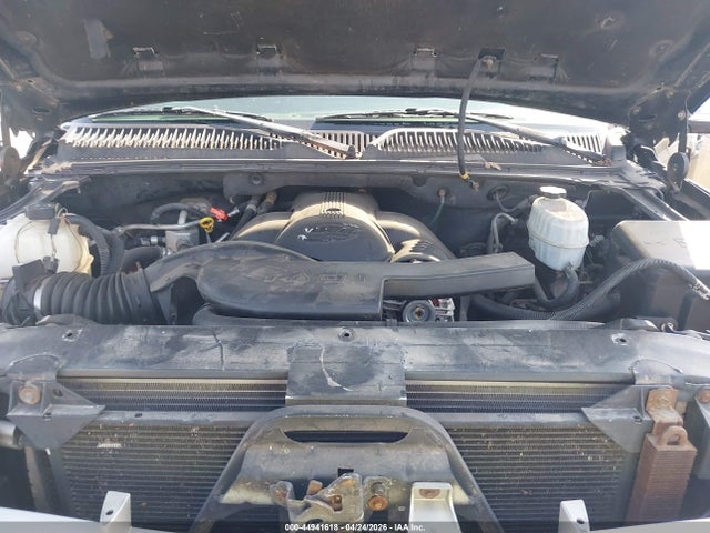 44941618 :رقم المزاد ، 1GYEC63NX5R225885 vin ، 2005 Cadillac Escalade Standard مزاد بيع