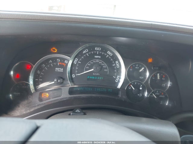 44941618 :رقم المزاد ، 1GYEC63NX5R225885 vin ، 2005 Cadillac Escalade Standard مزاد بيع