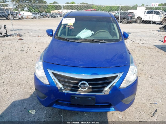 2015 Nissan Versa 1.6 S/1.6 S+/1.6 Sl/1.6 Sv მანქანა იყიდება აუქციონზე, vin: 3N1CN7AP6FL811366, აუქციონის ნომერი: 44941635