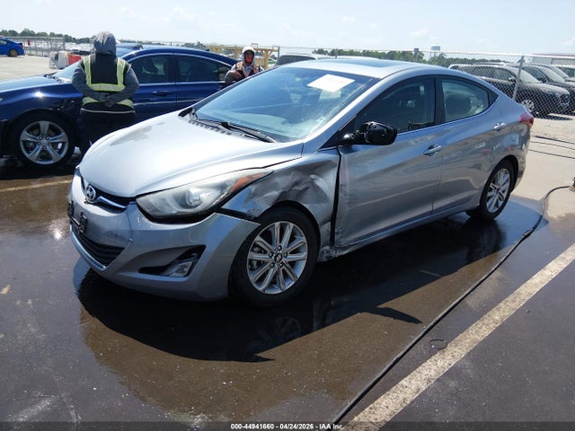 2015 Hyundai Elantra Se მანქანა იყიდება აუქციონზე, vin: 5NPDH4AE5FH552214, აუქციონის ნომერი: 44941660