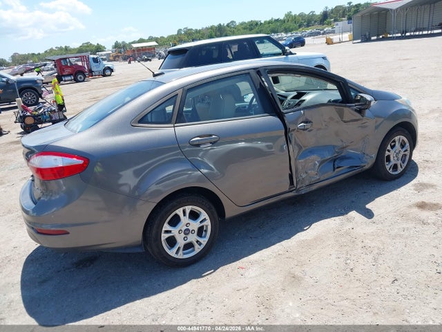 Продажа на аукционе авто 2014 Ford Fiesta Se, vin: 3FADP4BJ7EM227335, номер лота: 44941770
