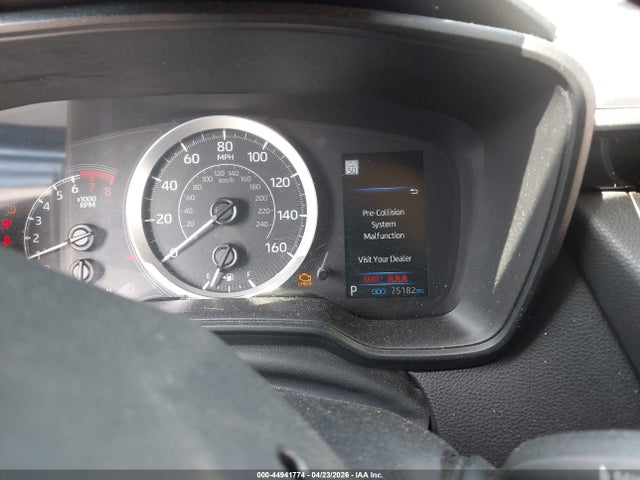 44941774 :رقم المزاد ، 5YFEPMAE6NP323534 vin ، 2022 Toyota Corolla Le مزاد بيع