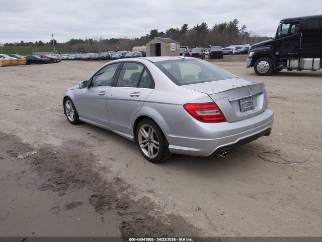 Aukcja sprzedaży 2012 Mercedes-benz C 300 Sport 4matic, vin: WDDGF8BB4CR208611, numer aukcji: 44941808