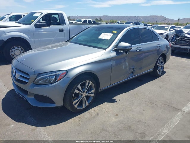 44941825 :رقم المزاد ، 55SWF4KB9GU144932 vin ، 2016 Mercedes-benz C 300 4matic مزاد بيع