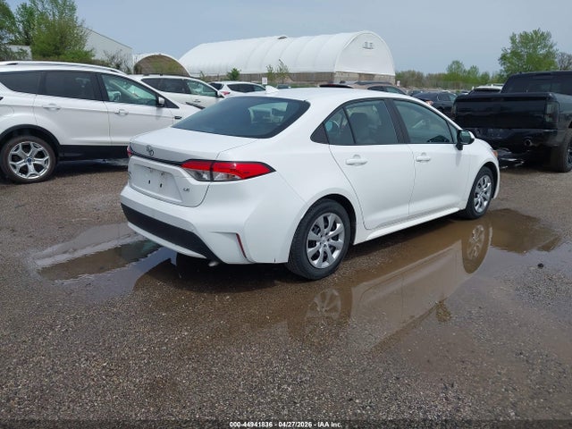 Toyota COROLLA LE 2020 5YFEPRAE2LP073154 Image 4