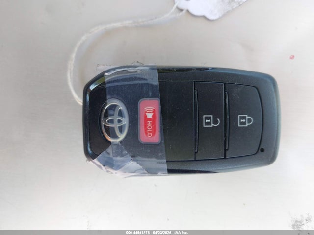 44941876 :رقم المزاد ، 7MUFBABG6SV086392 vin ، 2025 Toyota Corolla Cross Hybrid Se مزاد بيع
