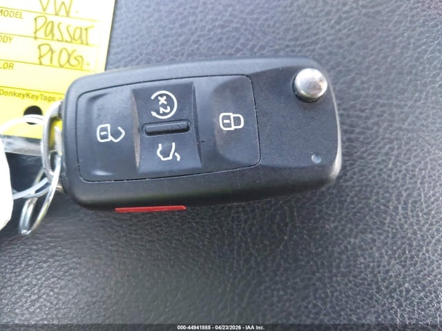 44941885 :رقم المزاد ، 1VWSA7A39MC000488 vin ، 2021 Volkswagen Passat 2.0t Se مزاد بيع