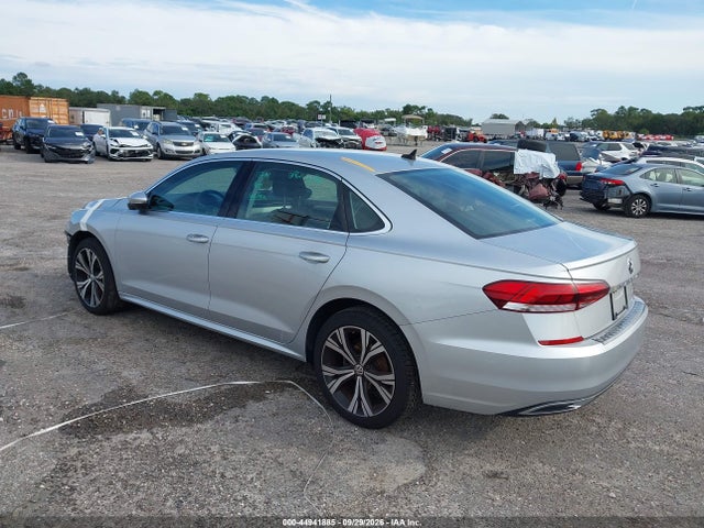 44941885 :رقم المزاد ، 1VWSA7A39MC000488 vin ، 2021 Volkswagen Passat 2.0t Se مزاد بيع