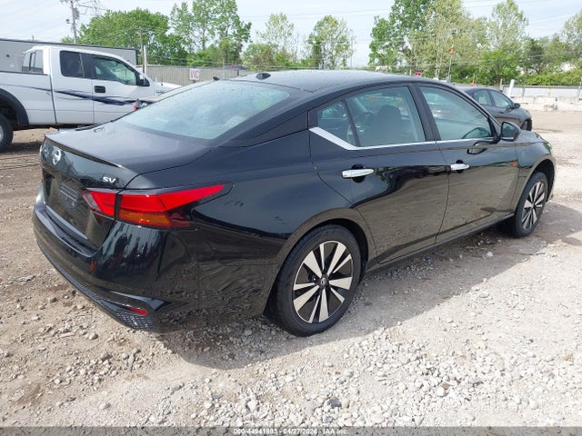 Продаж на аукціоні авто 2021 Nissan Altima Sv Fwd, vin: 1N4BL4DV2MN373018, номер лоту: 44941893
