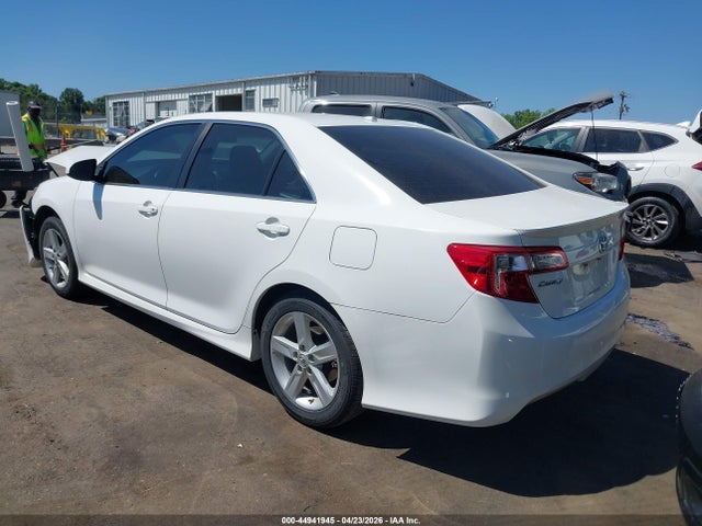 Aukcja sprzedaży 2013 Toyota Camry Se, vin: 4T1BF1FK6DU647003, numer aukcji: 44941945