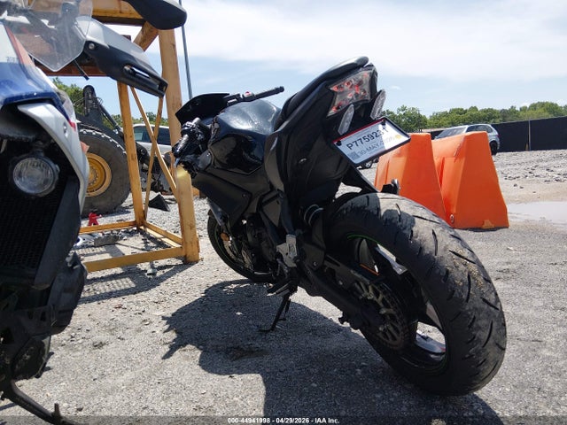 Kawasaki Ex650 R 2025 ML5EXER12SDAD8540 Image 3