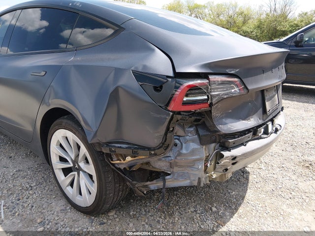 Продаж на аукціоні авто 2023 Tesla Model 3 Rear-wheel Drive, vin: 5YJ3E1EA4PF383037, номер лоту: 44942004
