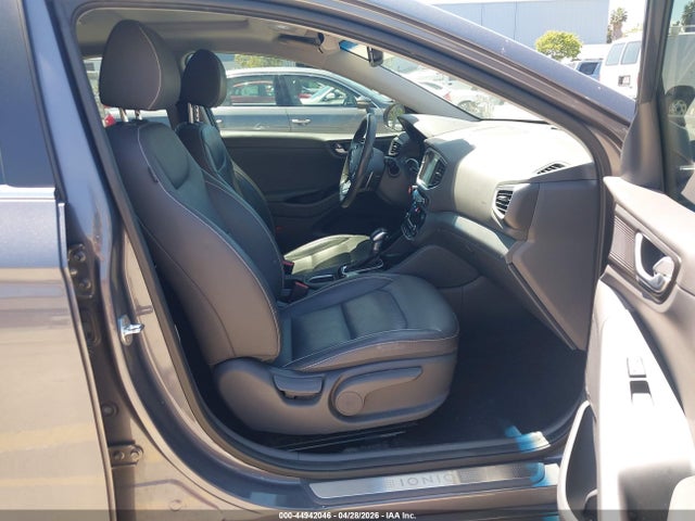 KMHC75LD8JU077970 Hyundai Ioniq Plug-in Hybrid Limited