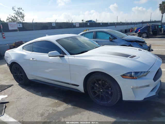 Ford Mustang Ecoboost Fastback 2022 1FA6P8TH1N5134473 Image 14