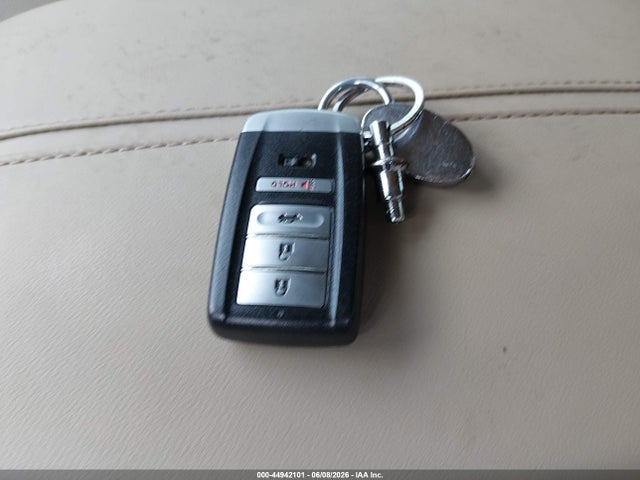 2019 Acura Tlx Tech Pkg მანქანა იყიდება აუქციონზე, vin: 19UUB1F53KA003882, აუქციონის ნომერი: 44942101