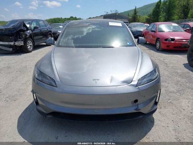 Продаж на аукціоні авто 2024 Tesla Model 3 Performance All-wheel Drive, vin: 5YJ3E1ET9RF863580, номер лоту: 44942113
