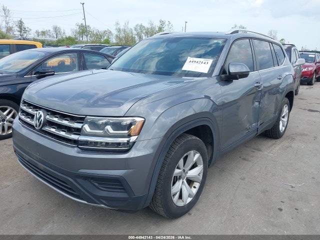 2018 Volkswagen Atlas 3.6l V6 Launch Edition მანქანა იყიდება აუქციონზე, vin: 1V2HR2CA8JC502469, აუქციონის ნომერი: 44942143