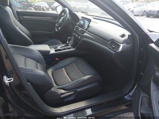 2018 Honda Accord Sport მანქანა იყიდება აუქციონზე, vin: 1HGCV1F31JA198591, აუქციონის ნომერი: 44942205