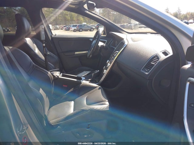 YV449MRS2H2035185 Volvo Xc60 T6 R-design