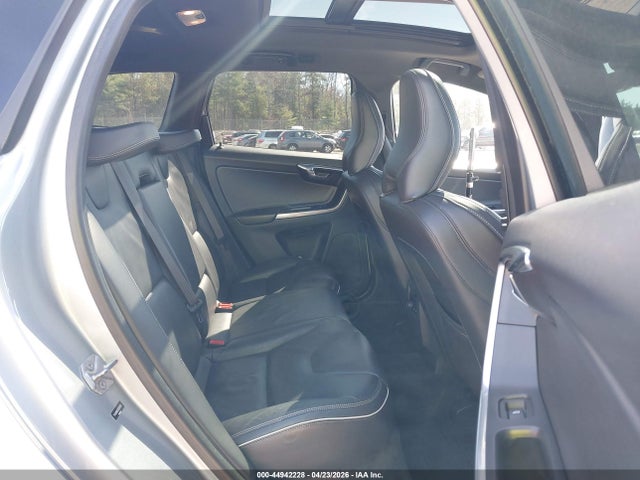 YV449MRS2H2035185 Volvo Xc60 T6 R-design