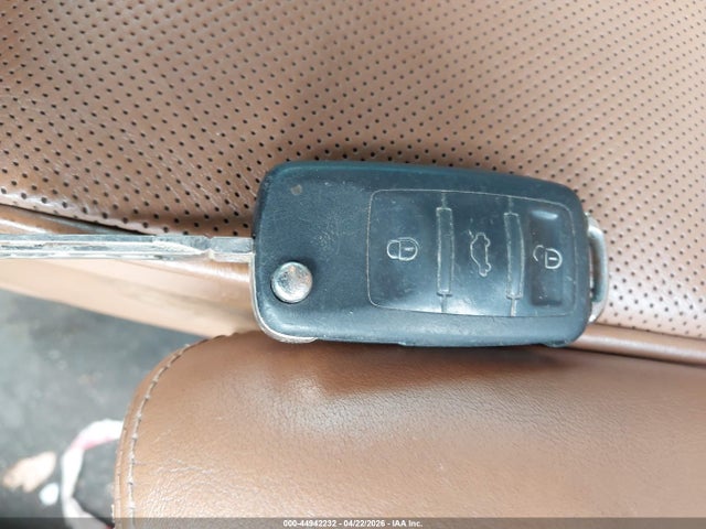 Aukcja sprzedaży 2010 Audi A8 L 4.2, vin: WAURVAFA0AN007188, numer aukcji: 44942232