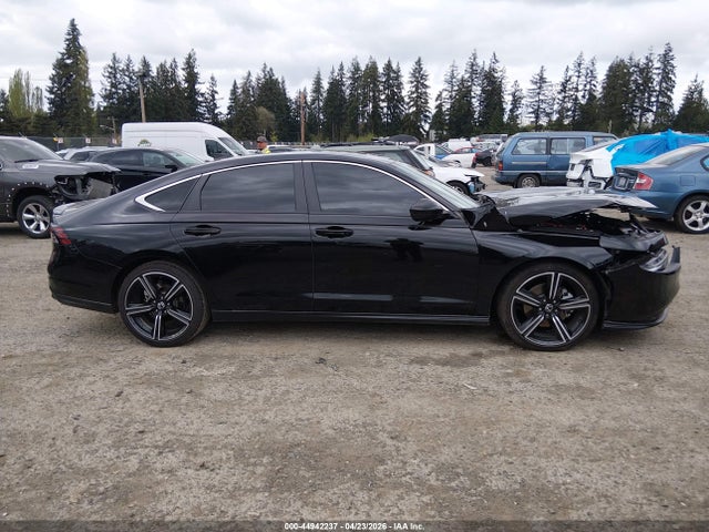 Auction sale of the 2025 Honda Accord Hybrid Sport, vin: 1HGCY2F53SA037045, lot number: 44942237
