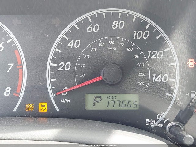 44942273 :رقم المزاد ، 1NXBU4EE0AZ374588 vin ، 2010 Toyota Corolla Le مزاد بيع