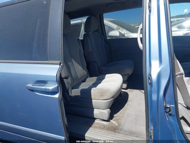 2006 Kia Sedona Ex/lx მანქანა იყიდება აუქციონზე, vin: KNDMB233266023072, აუქციონის ნომერი: 44942286