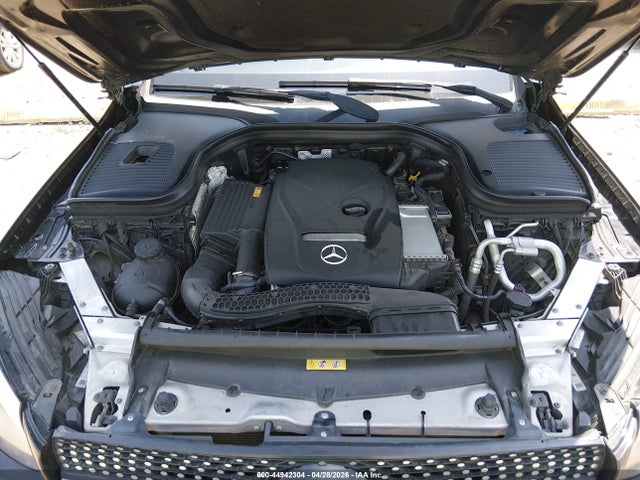 WDC0J4KB1JF403027 Mercedes-Benz Glc 300 Coupe 4matic
