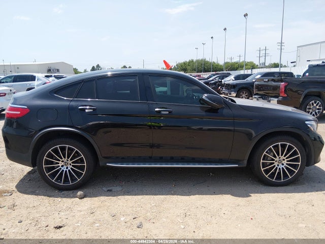 WDC0J4KB1JF403027 Mercedes-Benz Glc 300 Coupe 4matic
