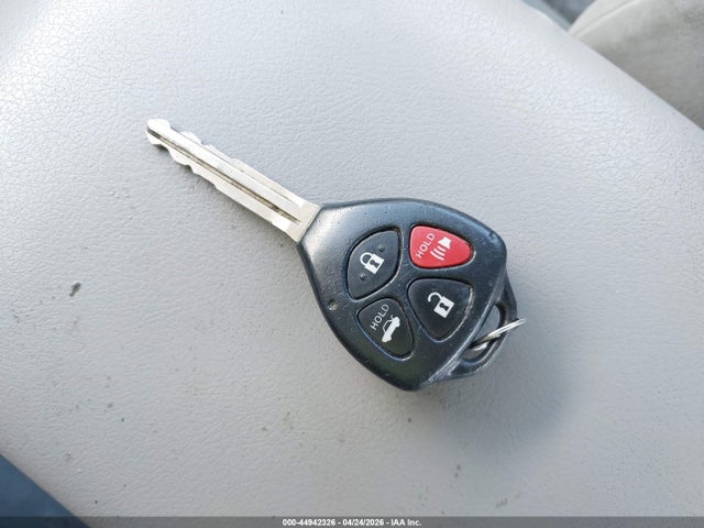 2011 Toyota Camry Le მანქანა იყიდება აუქციონზე, vin: 4T4BF3EK8BR192722, აუქციონის ნომერი: 44942326