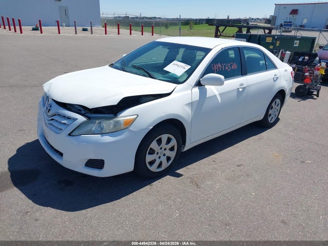 2011 Toyota Camry Le მანქანა იყიდება აუქციონზე, vin: 4T4BF3EK8BR192722, აუქციონის ნომერი: 44942326