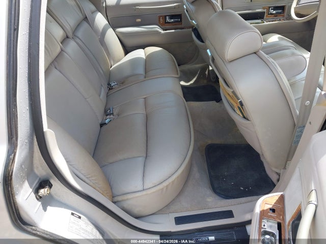 44942341 :رقم المزاد ، 1LNCM83W2MY678980 vin ، 1991 Lincoln Town Car Cartier مزاد بيع