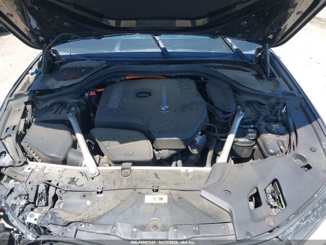WBAJB1C57JB374264 BMW 530e Xdrive Iperformance