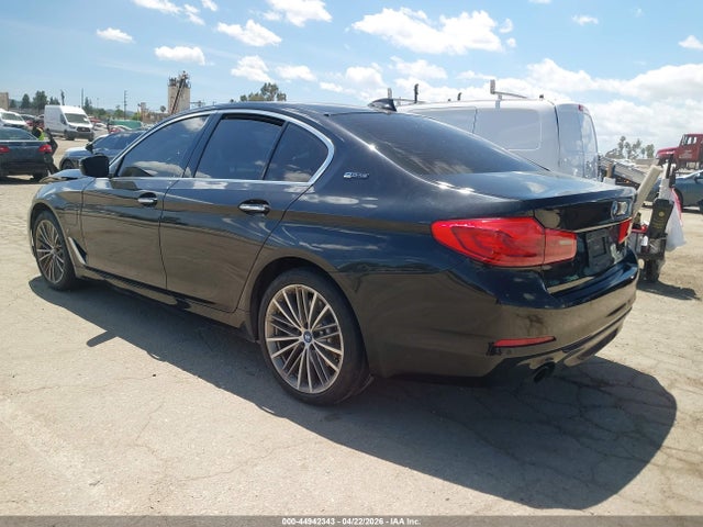 WBAJB1C57JB374264 BMW 530e Xdrive Iperformance
