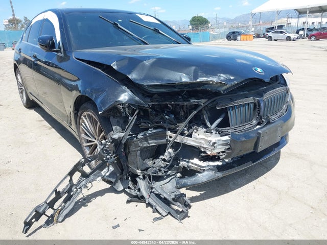 WBAJB1C57JB374264 BMW 530e Xdrive Iperformance