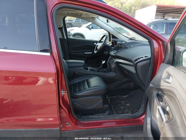 44942352 :رقم المزاد ، 1FMCU9HD7JUB38329 vin ، 2018 Ford Escape Sel مزاد بيع