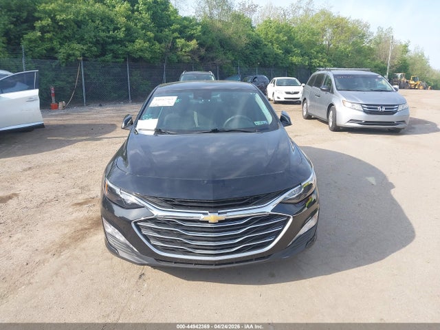 1G1ZD5STXMF017741 Chevrolet Malibu Fwd Lt