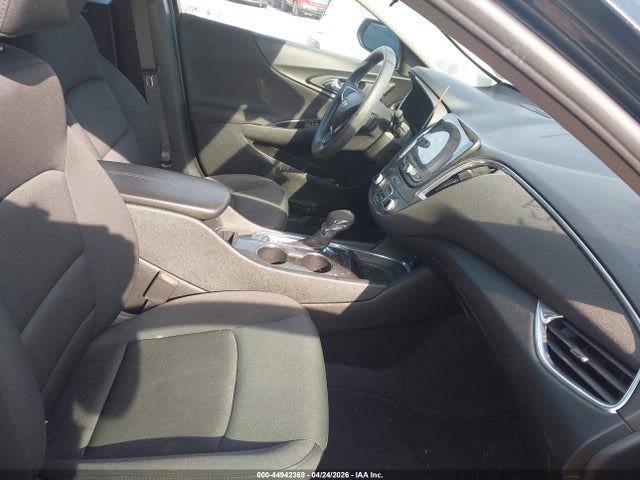 1G1ZD5STXMF017741 Chevrolet Malibu Fwd Lt