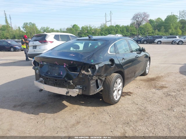1G1ZD5STXMF017741 Chevrolet Malibu Fwd Lt