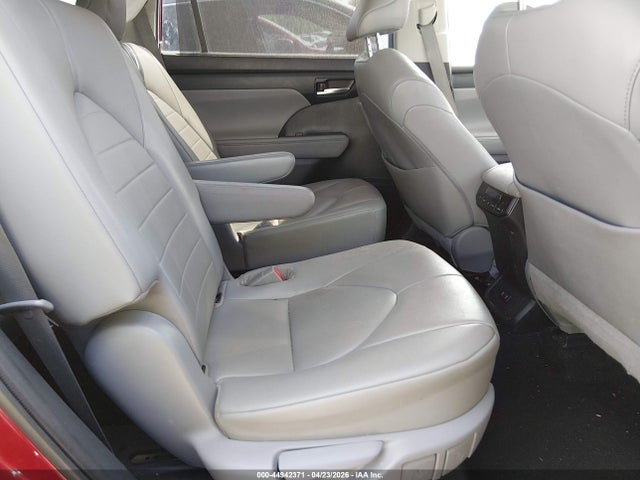 Продаж на аукціоні авто 2020 Toyota Highlander Xle, vin: 5TDHZRBH0LS031685, номер лоту: 44942371