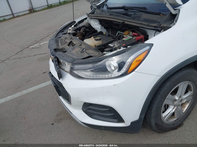 3GNCJLSB1KL310357 Chevrolet Trax Lt