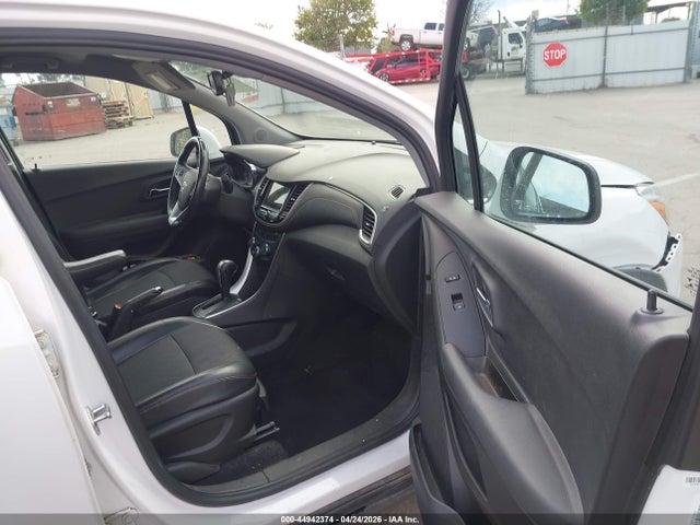 3GNCJLSB1KL310357 Chevrolet Trax Lt