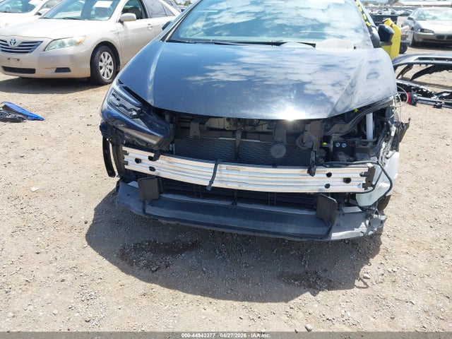 JTDACAAU7P3001626 Toyota Prius Le