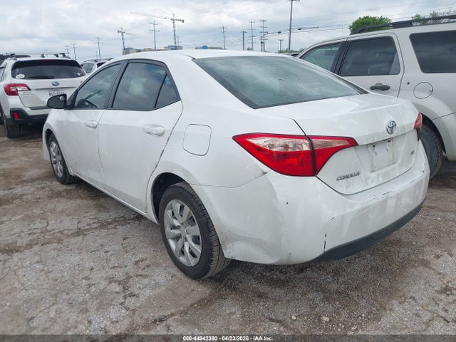 Toyota COROLLA LE 2017 5YFBURHE9HP684579 Image 3