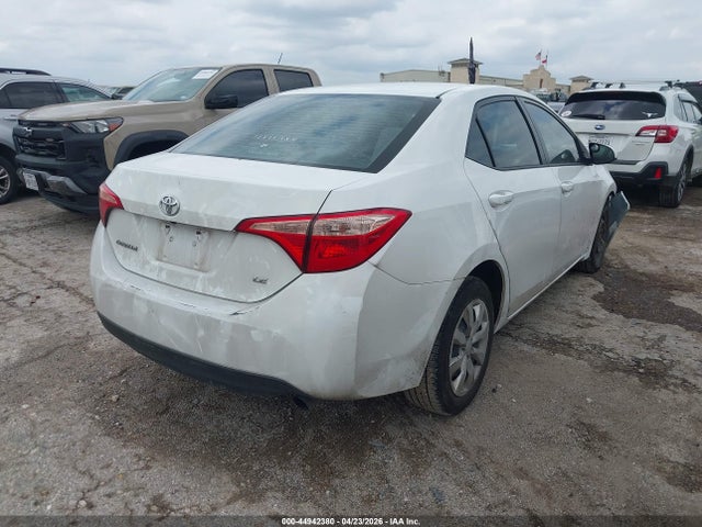 Toyota COROLLA LE 2017 5YFBURHE9HP684579 Image 4